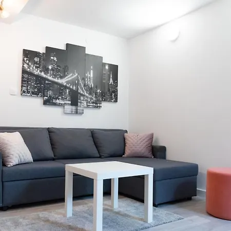 Moon No.1 Apartment